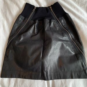Theory Leather Skirt - US 4
